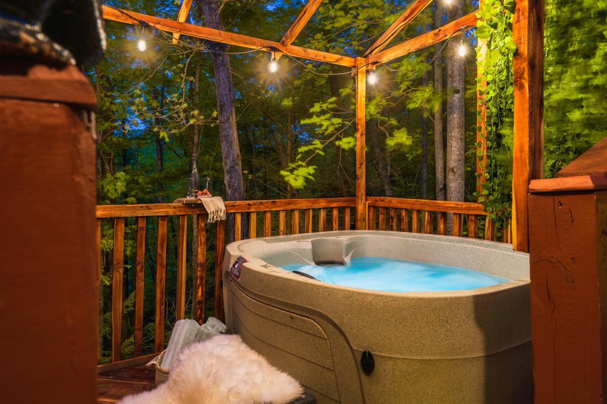 Cabin In A Gated Resort With Seasonal Resort Pool Pigeon Forge Exterior foto